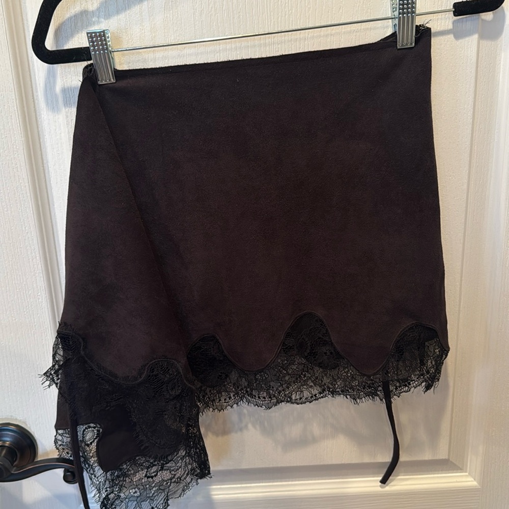 Dance & Marvel black skirt